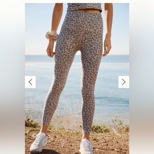 Beyond Yoga Leopard Midi Leggings